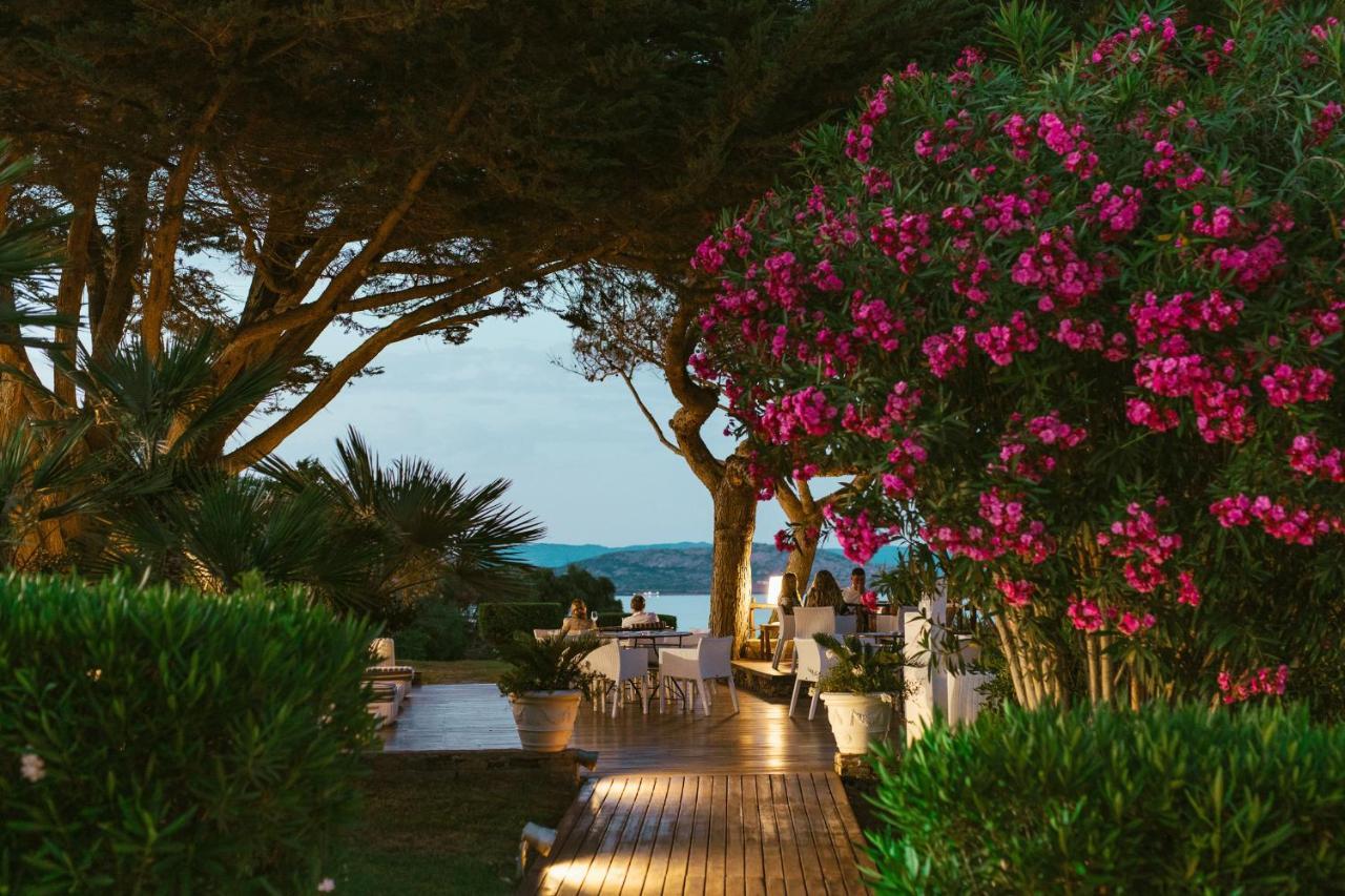 Unahotels Club Hotel Ancora Stintino Exterior photo